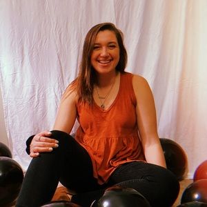 Meet your Posher, Stephanie